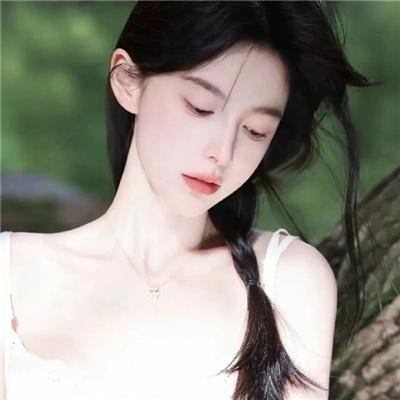 葛妮斯派特洛之风情万种